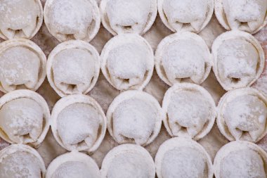 geleneksel Rus yemeği - mantı