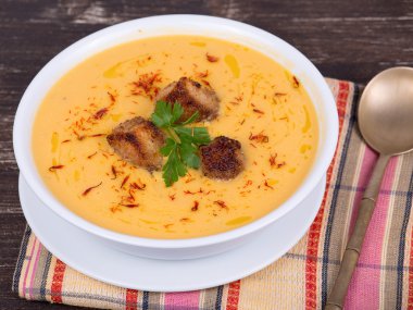 elma kabak kremalı çorba