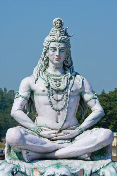 Estátua de Shiva em Rishikesh, Índia — Fotografia de Stock