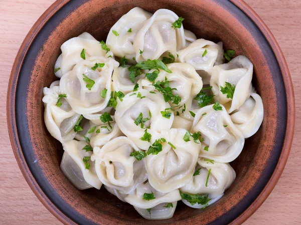 Tradiční ruská jídla - pelmeni — Stock fotografie