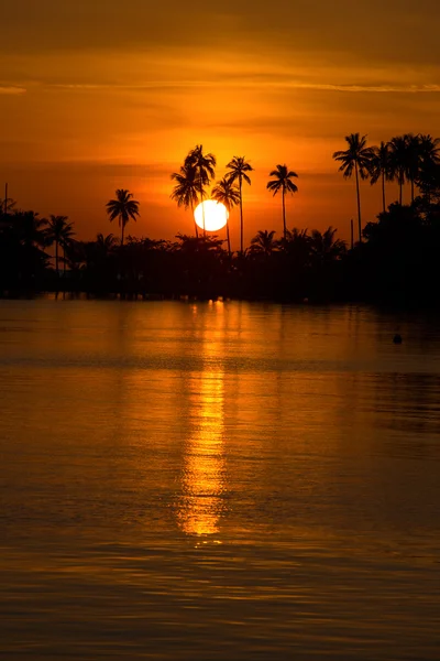 Bellissimo tramonto, Thailandia . — Foto Stock