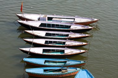 Ganj Nehri, varanasi, Hindistan'ın eski tekneler