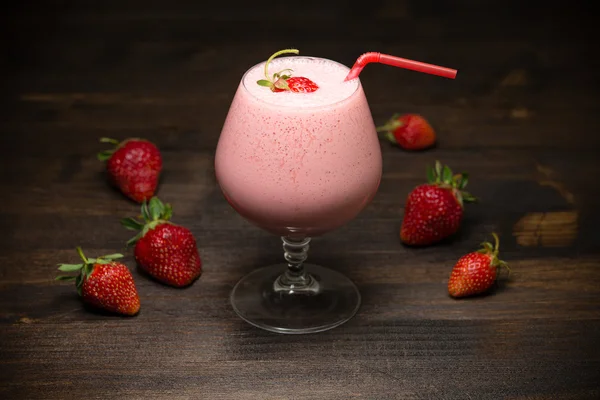 Strawberry milk-shake — Stock Photo, Image