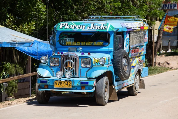 Jeepney, Filippinerna . — Stockfoto