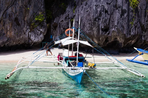Barca filippina a El Nido, Filippine — Foto Stock