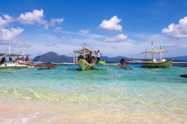 Filipino tekneye el Nido, Filipinler