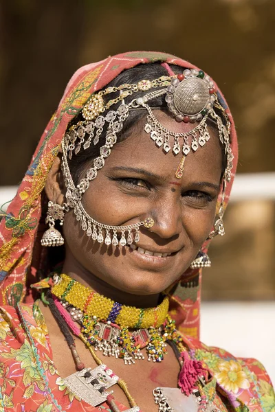 Portret van een vrouw india rajasthani Rechtenvrije Stockafbeeldingen