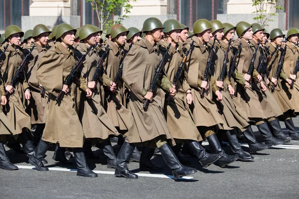 Parade overwinning in Kiev, Oekraïne — Stockfoto