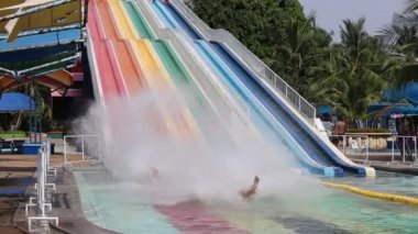 Siam park city. oyun alanında aqva su parkı.