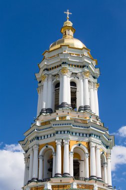Kiev Pechersk Lavra ya da Kiev Pechersk Lavra (Kyievo-Pechers'ka lavra )