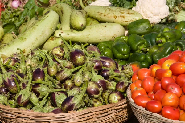Verduras en el mercado en la India — Foto de Stock