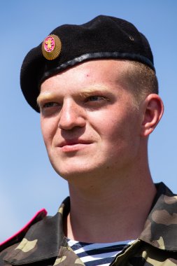 Kiev, Ukrayna savaşının tarihi canlandırma