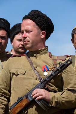 Kiev, Ukrayna savaşının tarihi canlandırma