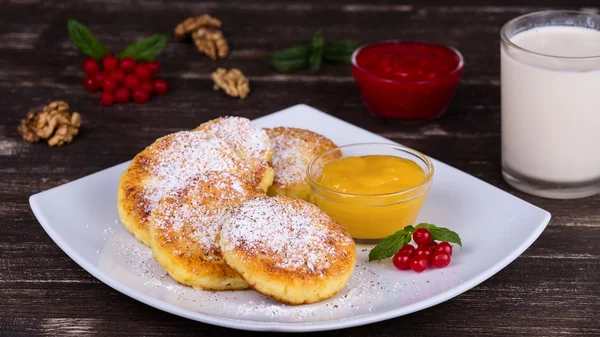 Cheese pancakes — Stock Photo, Image