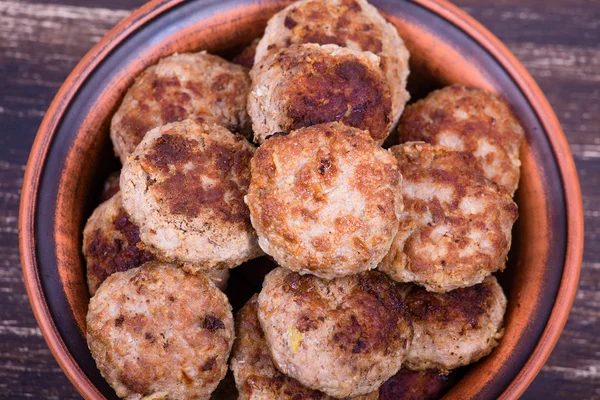 Heerlijke gebakken schnitzels — Stockfoto