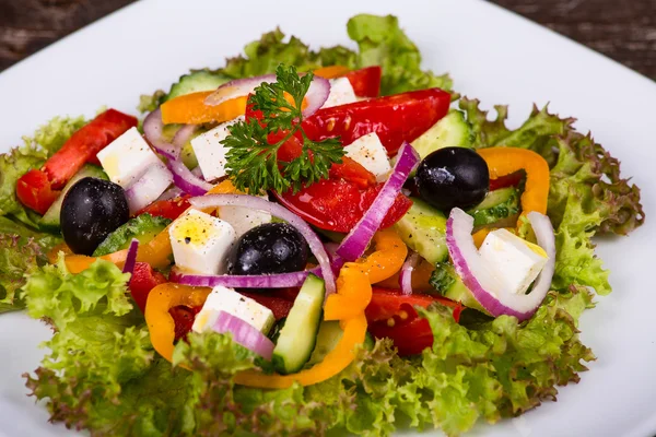 Fresh vegetable colorful greek salad — Stock Photo, Image