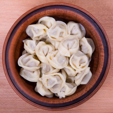 eti köfte - Rusya mantı haşlanmış.