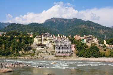 Kutsal Ganj Nehri rishikesh, Hindistan.