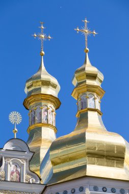 Kiev Pechersk Lavra ya da Kiev Pechersk Lavra (Kyievo-Pechers'ka lavra )