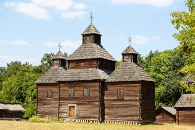 ahşap Ukraynalı antika Ortodoks Kilisesi yaz aylarında pirogovo Müzesi, kiev, Ukrayna