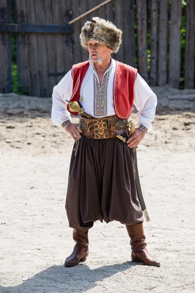 Ukrainian Cossack in national dress — Stock Photo, Image