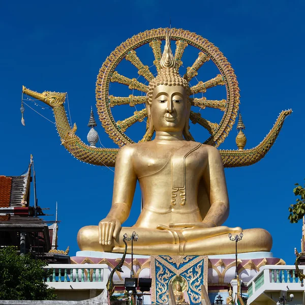 Grande estátua de buddha em koh samui, tailândia — Fotografia de Stock