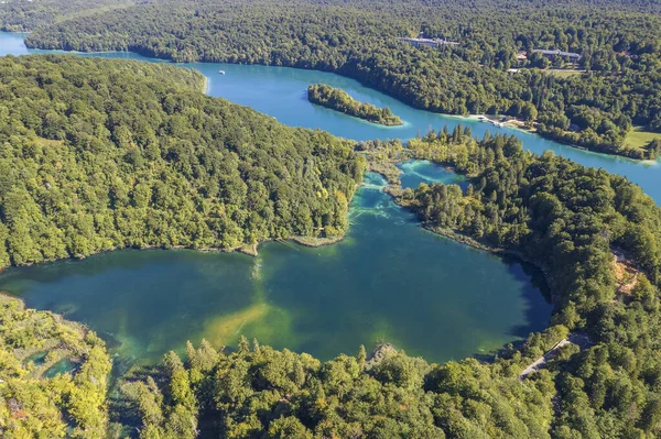 Widok Powietrza Słynne Jeziora Plitwickie Lasem Lecie Chorwacji Europie Środkowej — Zdjęcie stockowe