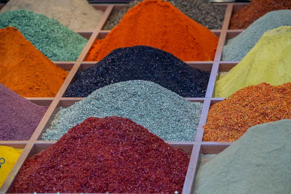 Various Spices Sale Market Egyptian Spice Market Istanbul Turkey Close — Stock Photo, Image