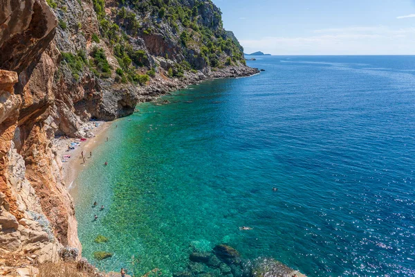 Plaża Pasjaca Chorwacja Wrz 2021 Turyści Europejscy Relaksują Się Najlepszej — Zdjęcie stockowe