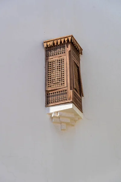 Closed Window Wooden Bars Old White Wall House Street Egypt — Stock Photo, Image