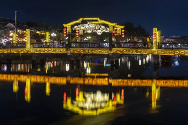 Hoi Vietnam Března 2020 Noční Plášť Pestrobarevný Most Hoi Staré — Stock fotografie