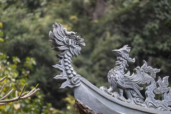 Belle Sculpture Dragon Dans Temple Bouddhiste Trang Ninh Binh Vietnam — Photo