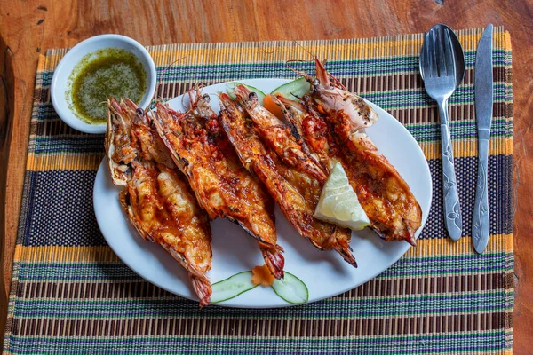 Grilled Tiger Prawns Plate Fish Restaurant Ngapali Myanmar Burma Close — Stock Photo, Image