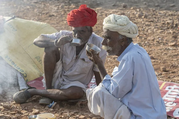 Pushkar India Nov 2018 Indiai Férfiak Sivatagban Thar Alatt Pushkar — Stock Fotó