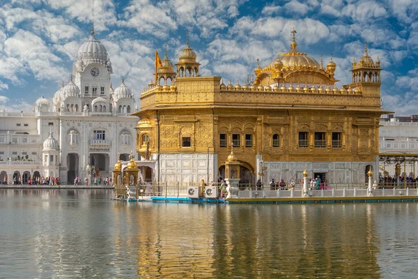 Amritsar Indien Sep 2014 Sikher Indianer Och Turister Besöker Det — Stockfoto