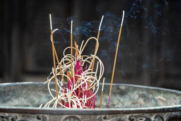 Close Incense Sticks Burning Smoke Buddhist Temple Hanoi City Vietnam — Stock Photo, Image