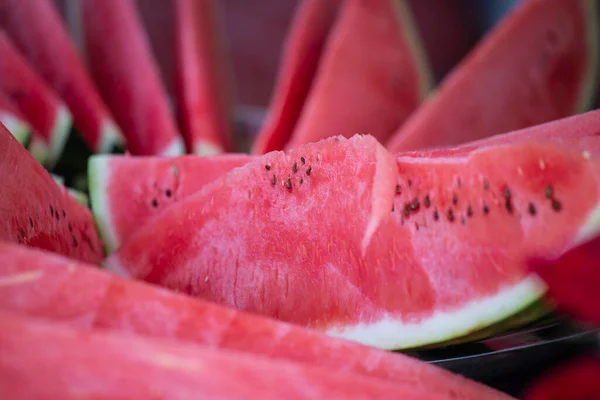 Rode Rauwe Watermeloen Stukken Close Zoet Sappig Vlees — Stockfoto