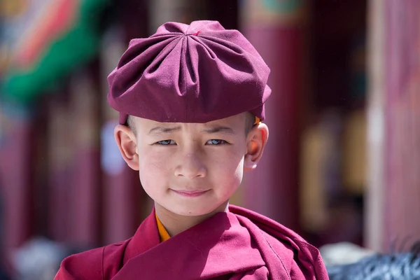 Ladakh Indie Czerwiec 2015 Szczęśliwy Młody Buddyjski Mnich Podczas Festiwalu — Zdjęcie stockowe