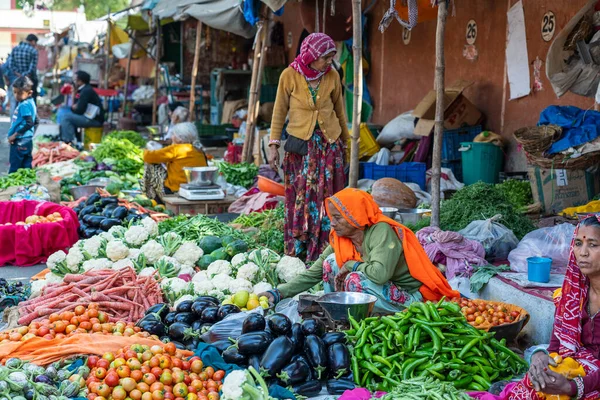 Jaipur India Nov 2018 Comerciante Alimentos Que Vende Verduras Mercado —  Fotos de Stock