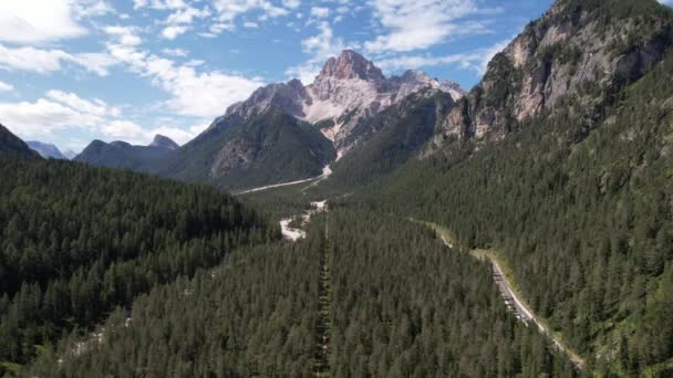 Luchtfoto Van Het Groene Bergwoud Dolomieten Italië Reis Natuurconcept — Stockvideo
