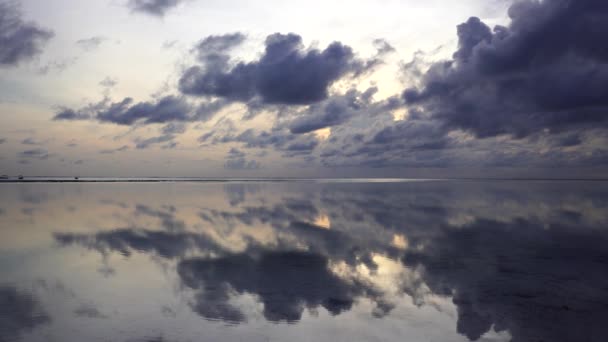 Prachtige Zonsopgang Boven Indische Oceaan Het Eiland Zanzibar Tanzania Oost — Stockvideo