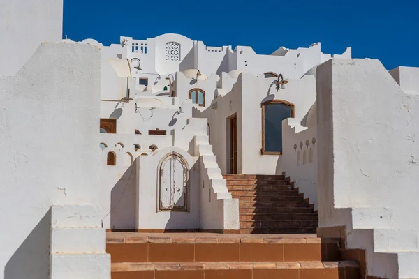 Detalle Escaleras Pared Blanca Una Casa Calle Egipto Sharm Sheikh — Foto de Stock