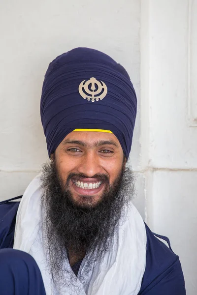 Amritsar India Sep 2014 Sikh Man Visiting Golden Temple Amritsar — Zdjęcie stockowe