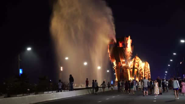 Nang Vietnã Março 2020 Iconic Dragon Bridge Danang Respira Água — Vídeo de Stock