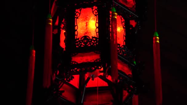 Lanterna Vermelha Chinesa Gira Templo Budista Perto Cidade Danang Vietnã — Vídeo de Stock