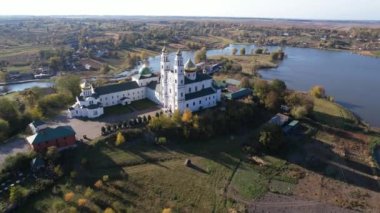 Gorodishchensky Theotokos Manastırı 'nın Kutsal Doğuşu, Ukrayna' nın Khmelnitsky bölgesinde Gorodishche köyünde Bakire Meryem 'in Doğuşu adı altında bir Ortodoks erkek manastırıdır.