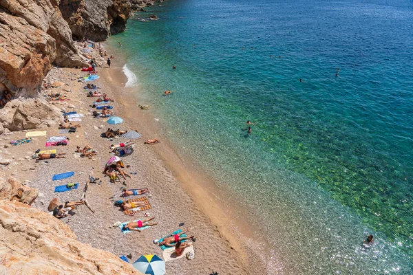 Pasjaca Strand Kroatië Sep 2021 Europese Toeristen Ontspannen Het Beste — Stockfoto