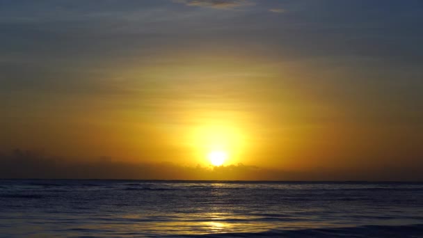 Prachtige Zonsopgang Boven Indische Oceaan Het Eiland Zanzibar Tanzania Oost — Stockvideo