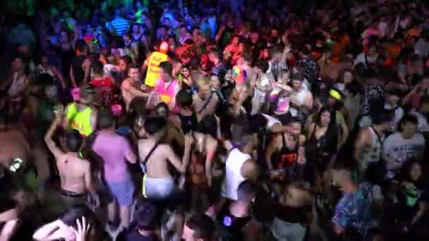 Koh Phangan Thailand January 2019 Guys Girls Dancing Full Moon — Wideo stockowe