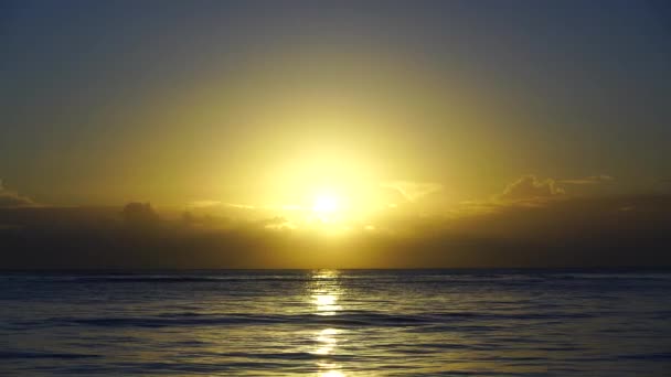 Een Prachtige Zonsopgang Boven Indische Oceaan Het Eiland Zanzibar Tanzania — Stockvideo